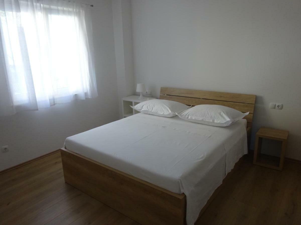 Apartment Duce โอมิช ภายนอก รูปภาพ