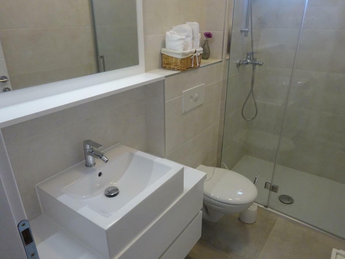 Apartment Duce โอมิช ภายนอก รูปภาพ