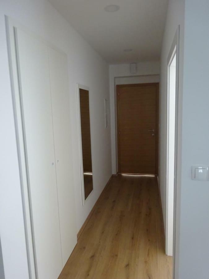 Apartment Duce โอมิช ภายนอก รูปภาพ
