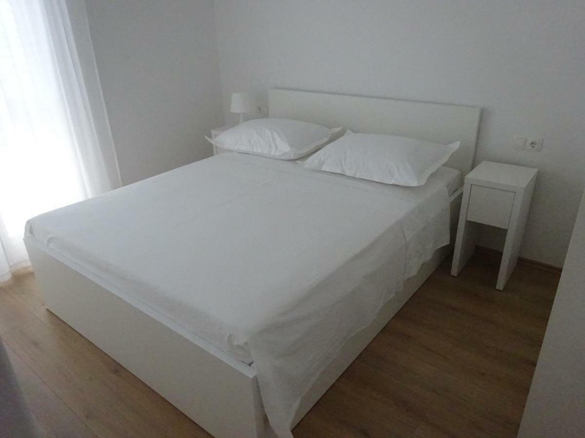 Apartment Duce โอมิช ภายนอก รูปภาพ